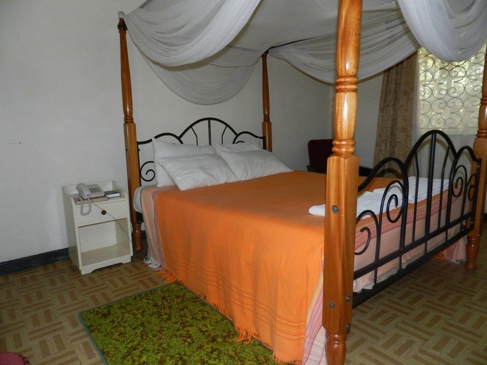 Hibiscus Guest House Nairobi Bagian luar foto